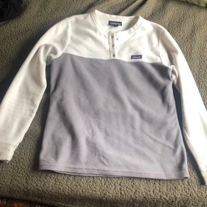 Lightweight Patagonia fleece!!